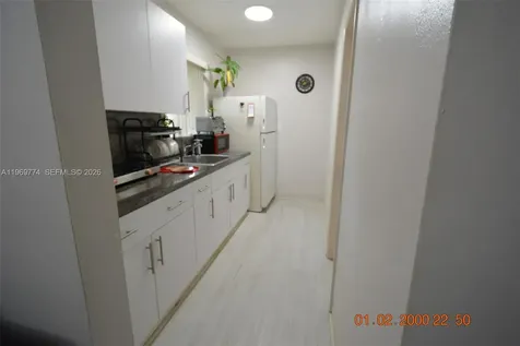 890 E 38th Street Hialeah FL 33013