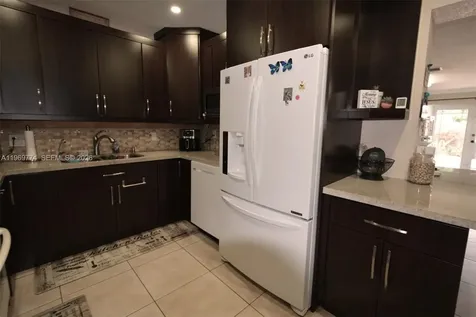 890 E 38th Street Hialeah FL 33013
