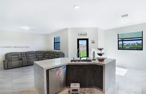 10321 SW 232nd Street Cutler Bay FL 33190