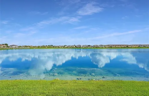 10321 SW 232nd Street Cutler Bay FL 33190