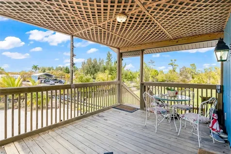6050 Stringfellow Road Saint James City FL 33956