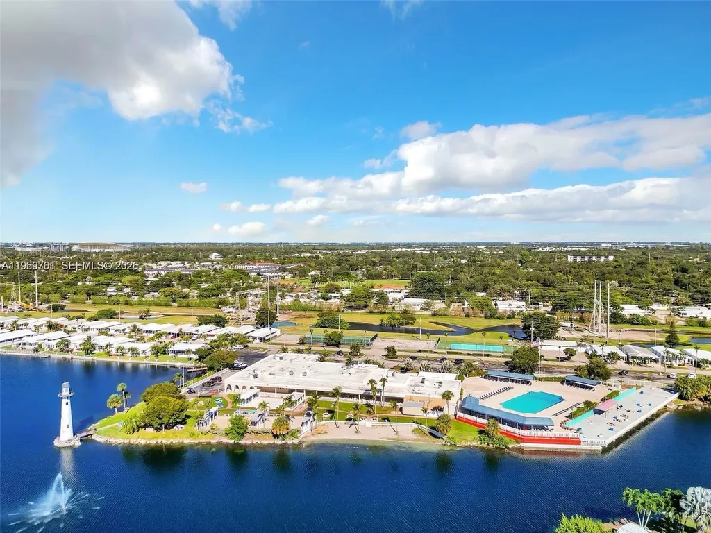 2605 E Marina Drive Fort Lauderdale FL 33312