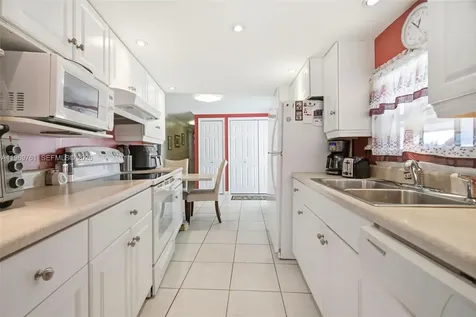 2605 E Marina Drive Fort Lauderdale FL 33312