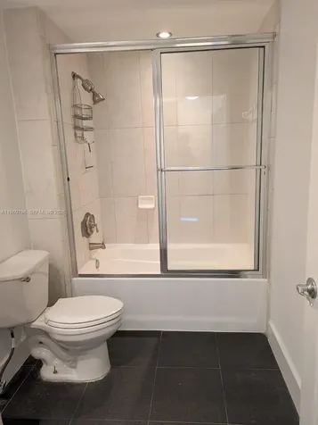 6831 SW 44th Street Miami FL 33155