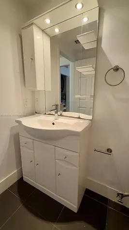 6831 SW 44th Street Miami FL 33155