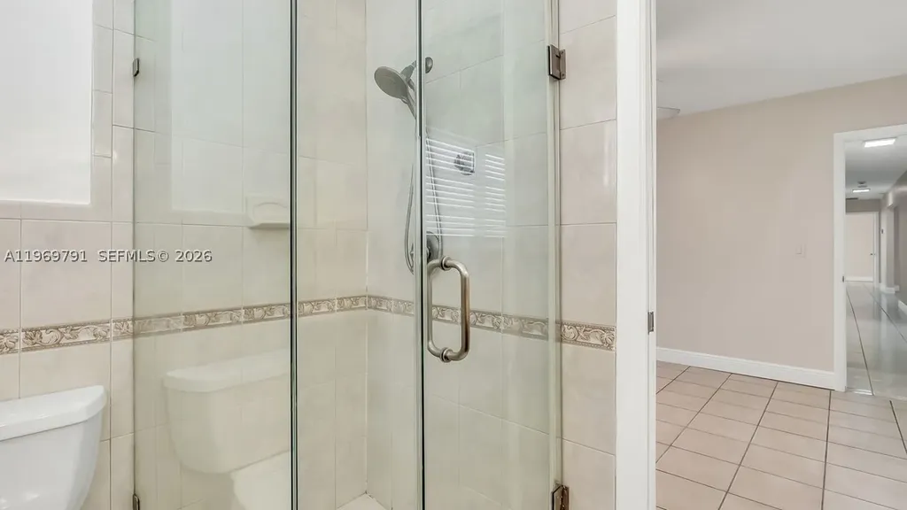 5300 Grant Street Hollywood FL 33021