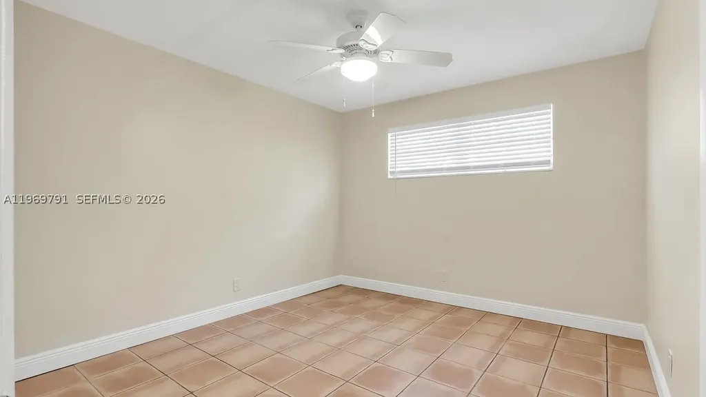 5300 Grant Street Hollywood FL 33021