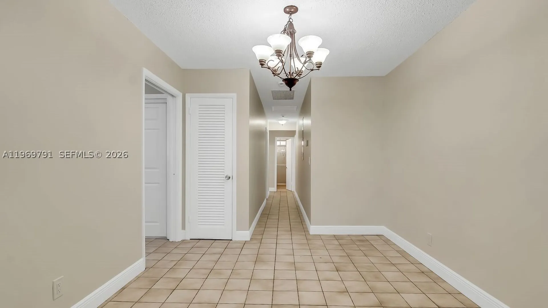 5300 Grant Street Hollywood FL 33021