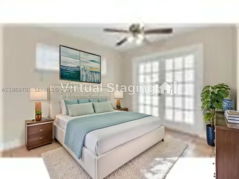 5300 Grant Street Hollywood FL 33021