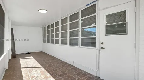 5300 Grant Street Hollywood FL 33021