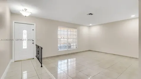 5300 Grant Street Hollywood FL 33021