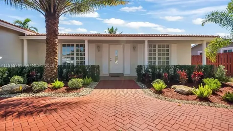 5300 Grant Street Hollywood FL 33021