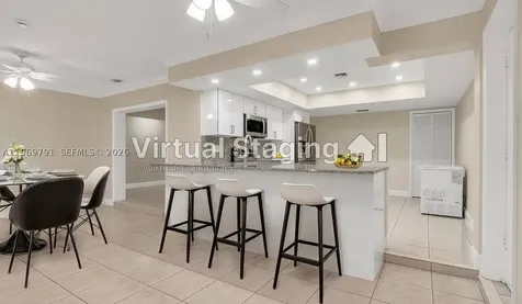 5300 Grant Street Hollywood FL 33021
