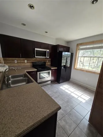 14611 Balgowan Road Miami Lakes FL 33016