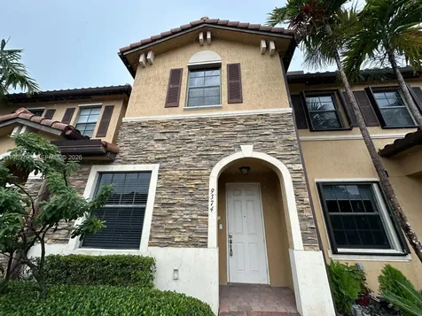 9374 W 32nd Lane Hialeah FL 33018