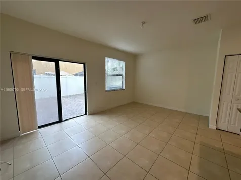 9374 W 32nd Lane Hialeah FL 33018