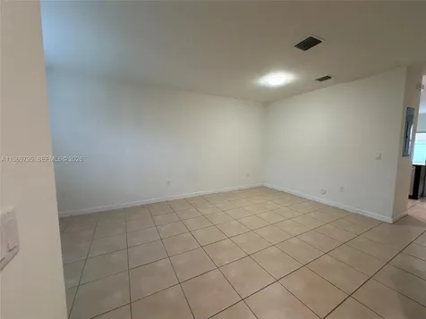 9374 W 32nd Lane Hialeah FL 33018