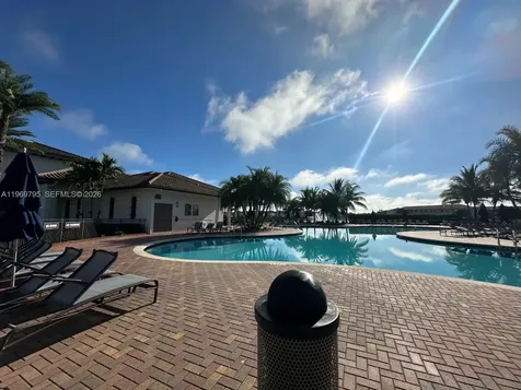 9374 W 32nd Lane Hialeah FL 33018