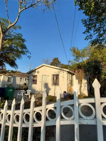 7091 NW 21st Avenue Miami FL 33147