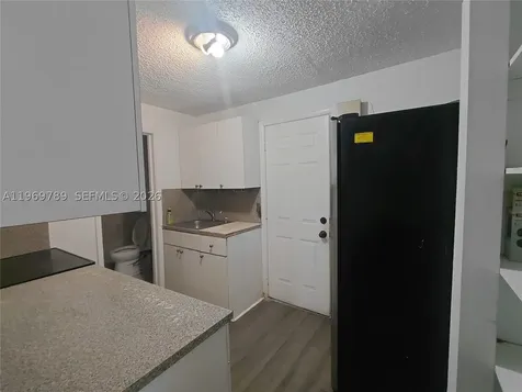 7091 NW 21st Avenue Miami FL 33147