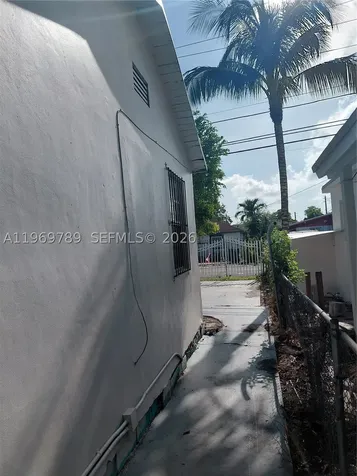 7091 NW 21st Avenue Miami FL 33147