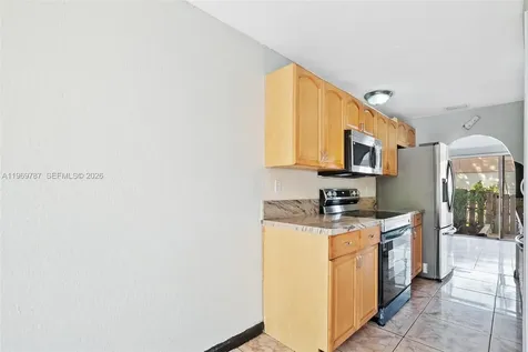 833 NW 82nd Avenue Plantation FL 33324