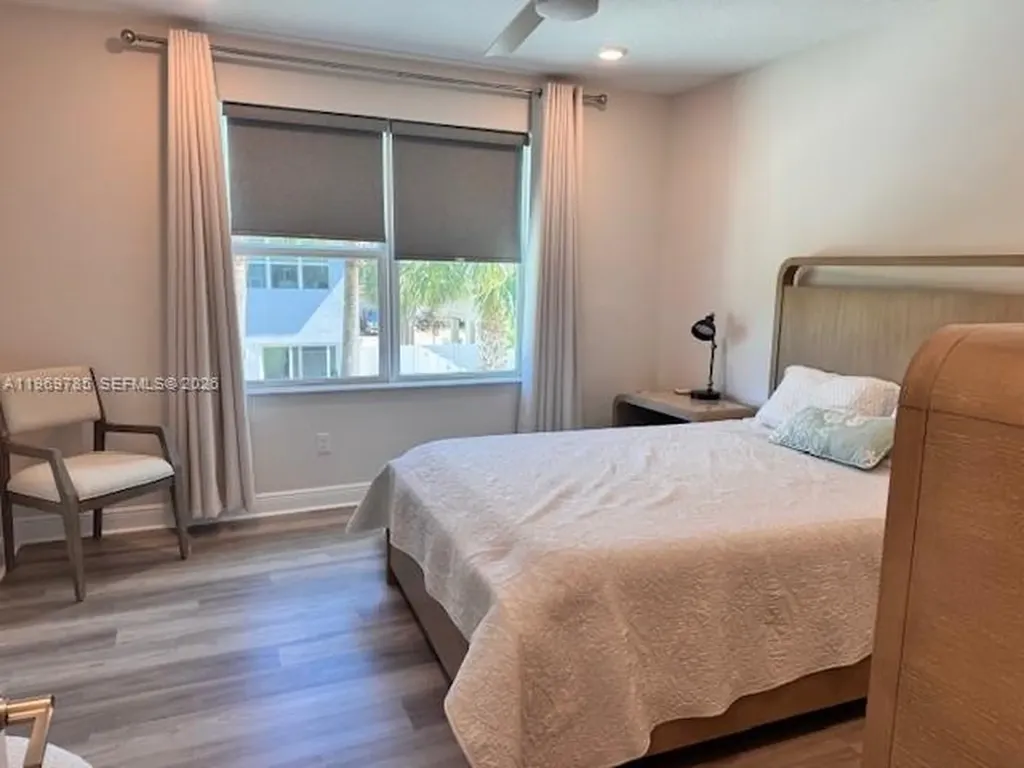 4342 Lago Drive Pompano Beach FL 33064