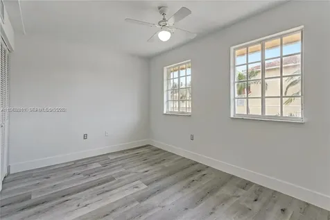 2054 NE 167th Street North Miami Beach FL 33162