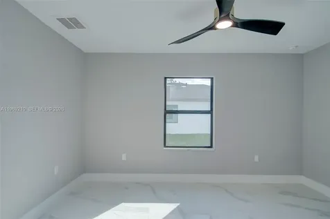 1136 Helen Avenue S Lehigh Acres FL 33974