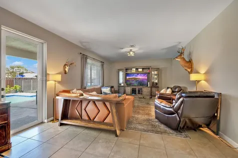 2152 NW 16th Terrace Homestead FL 33030