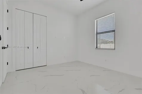 1427 SW Embers Terrace Cape Coral FL 33991