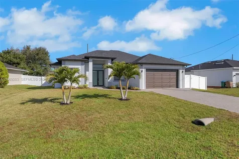 1427 SW Embers Terrace Cape Coral FL 33991