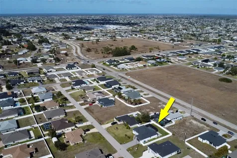 1427 SW Embers Terrace Cape Coral FL 33991