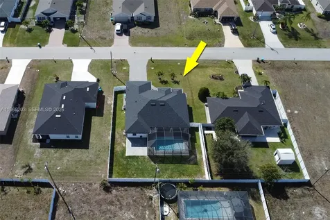1427 SW Embers Terrace Cape Coral FL 33991