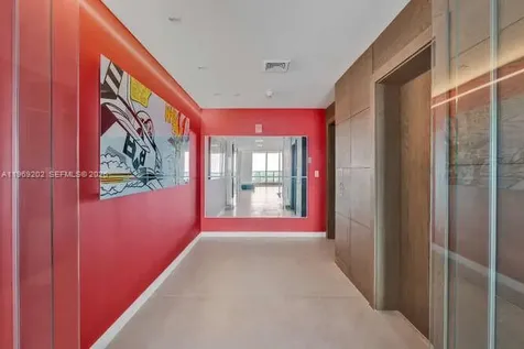 900 Biscayne Boulevard Miami FL 33132