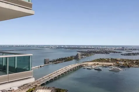 900 Biscayne Boulevard Miami FL 33132