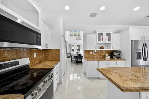 20671 SW 87th Court Cutler Bay FL 33189