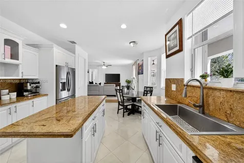 20671 SW 87th Court Cutler Bay FL 33189