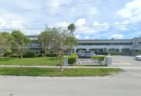4271 NW 5th Street Plantation FL 33317