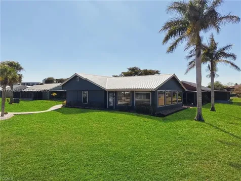 1090 River Run Other City - In The State Of Florida FL 33935