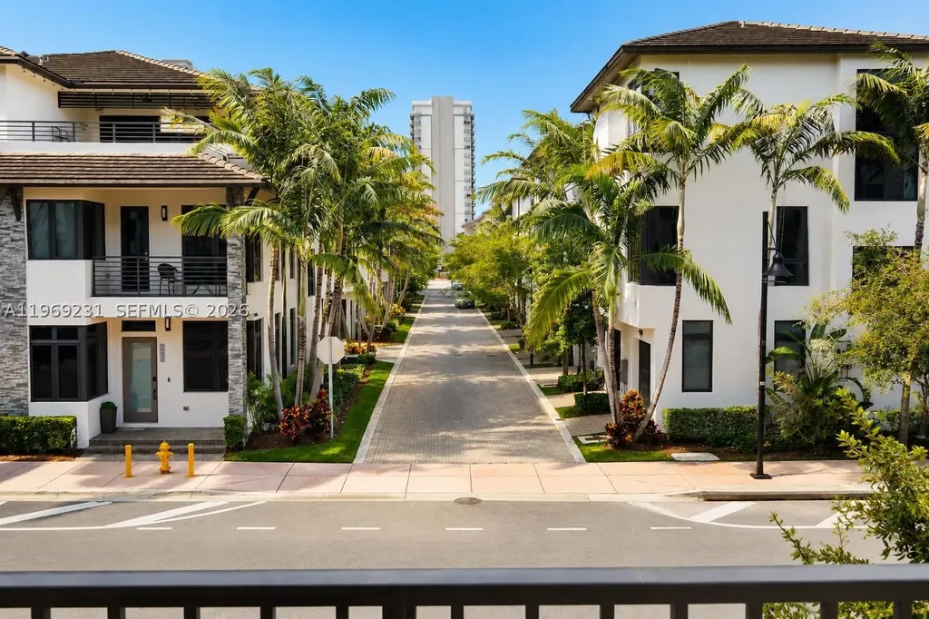 4745 NW 84th Court Doral FL 33166