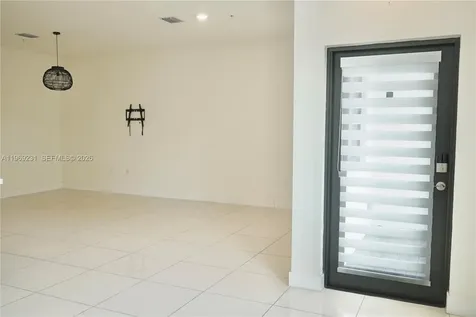 4745 NW 84th Court Doral FL 33166