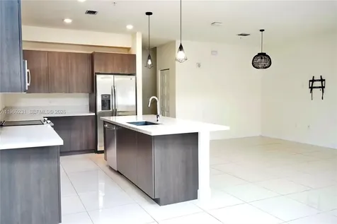 4745 NW 84th Court Doral FL 33166
