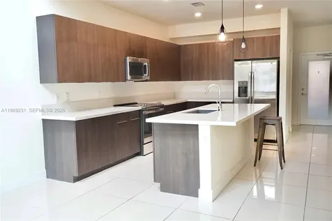 4745 NW 84th Court Doral FL 33166