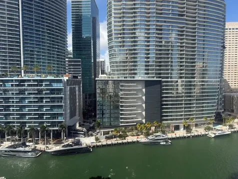 465 Brickell Miami FL 33131