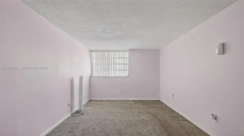 8889 W Fontainebleau Boulevard Miami FL 33172