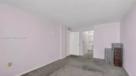 8889 W Fontainebleau Boulevard Miami FL 33172