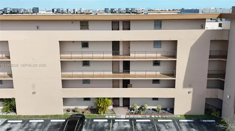 8889 W Fontainebleau Boulevard Miami FL 33172