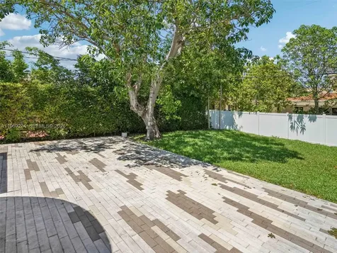 8875 Abbott Avenue Surfside FL 33154