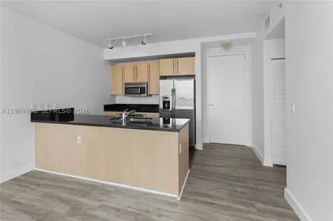 79 SW 12th Street Miami FL 33130